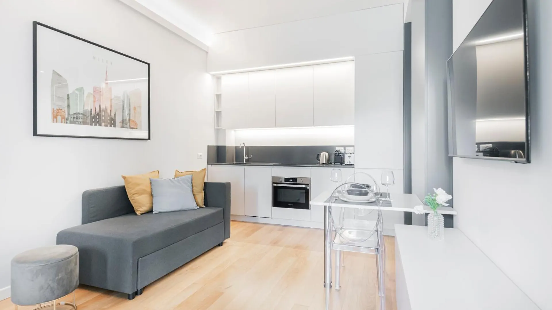 Easylife - Modern Studio In The Heart Of Navigli Milan
